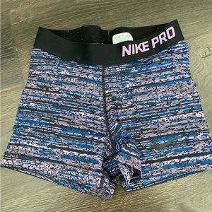 adult small nike pros